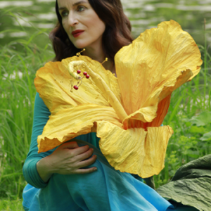 Reina Berger · Mantra Singing | Workshops | Concerts